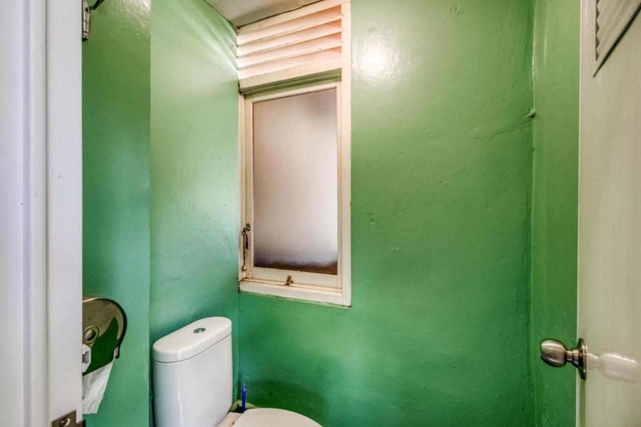 Reddoorz Hostel @ Kotagede ジョグジャカルタ エクステリア 写真