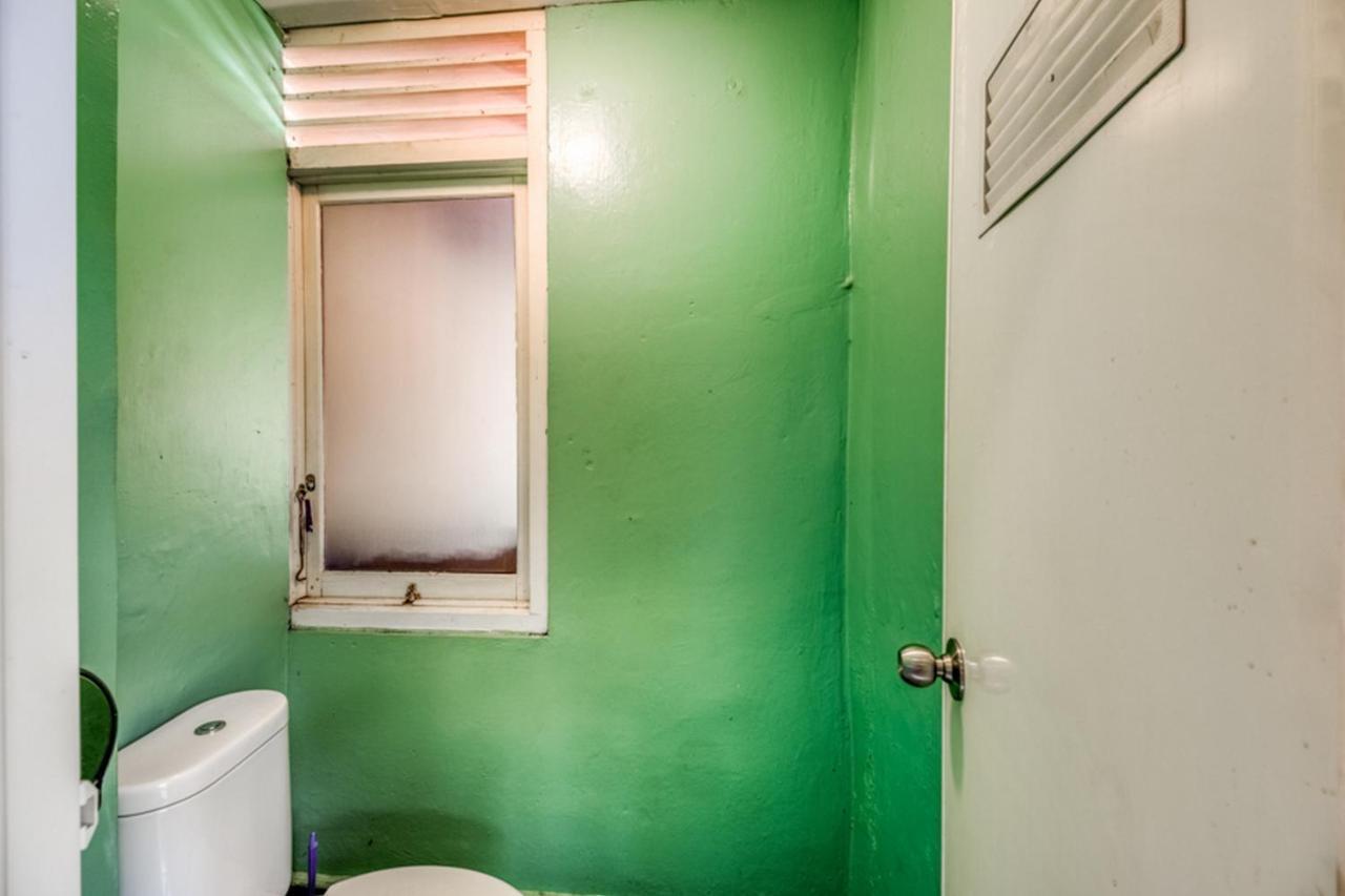 Reddoorz Hostel @ Kotagede ジョグジャカルタ エクステリア 写真